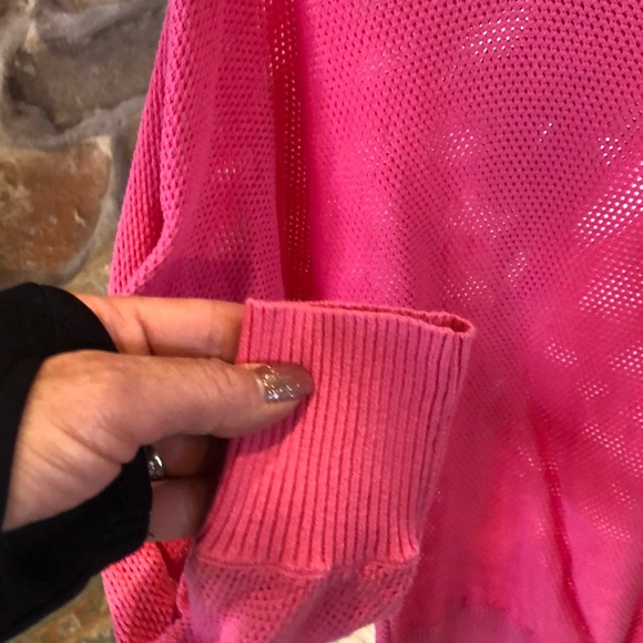 Sweater - Picture 5 of 6